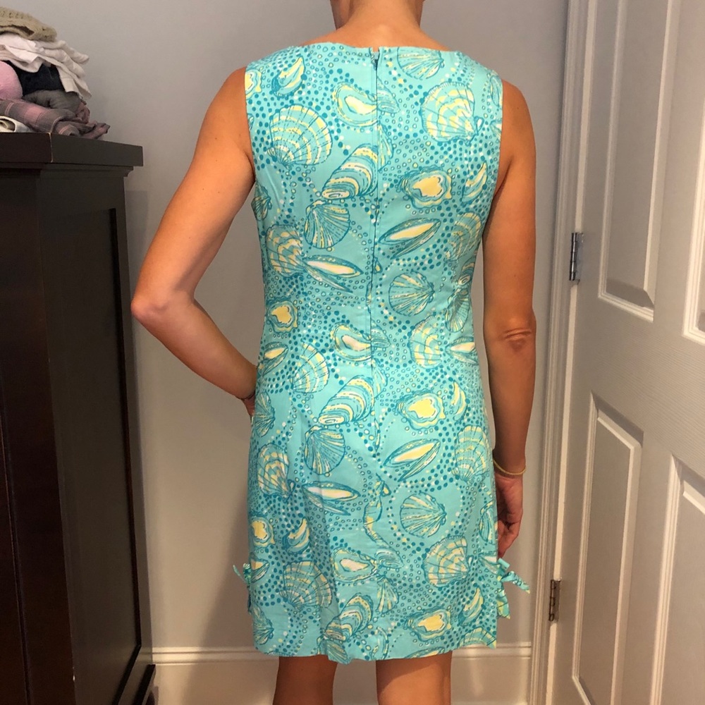 Lilly Pulitzer Shift Dress | Seashell Print | Sz 6 - Picture 2 of 5